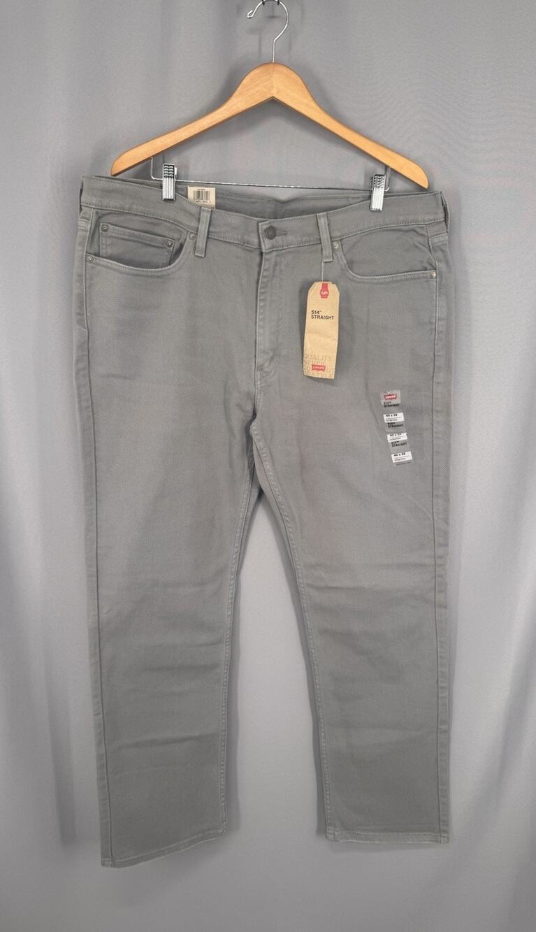 Levi's 514 Jeans Men's Size 40X32 Gray Straight Leg Fit Denim City Comfort NWT